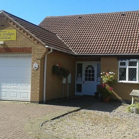 Aaron Lodge Guest House Leicester Bagian luar foto