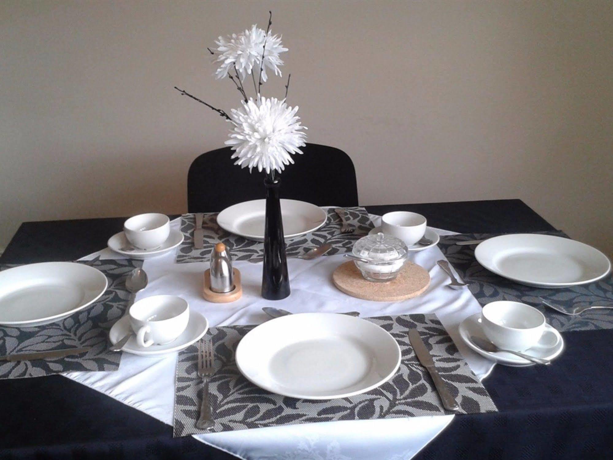 Aaron Lodge Guest House Leicester Bagian luar foto