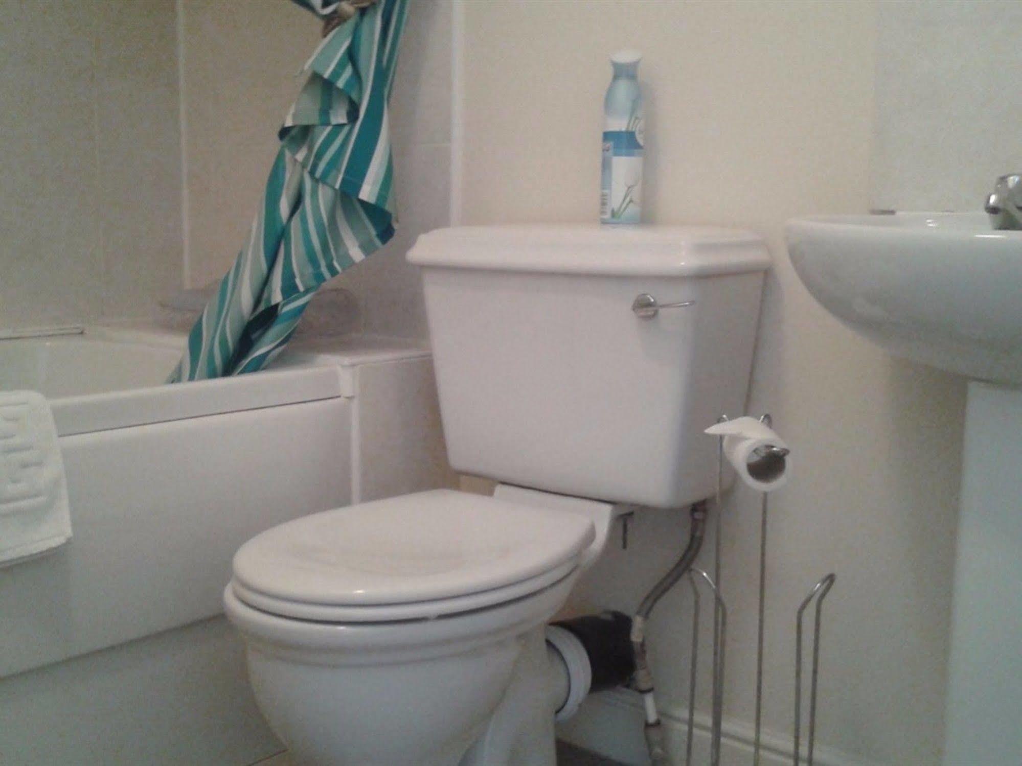 Aaron Lodge Guest House Leicester Bagian luar foto