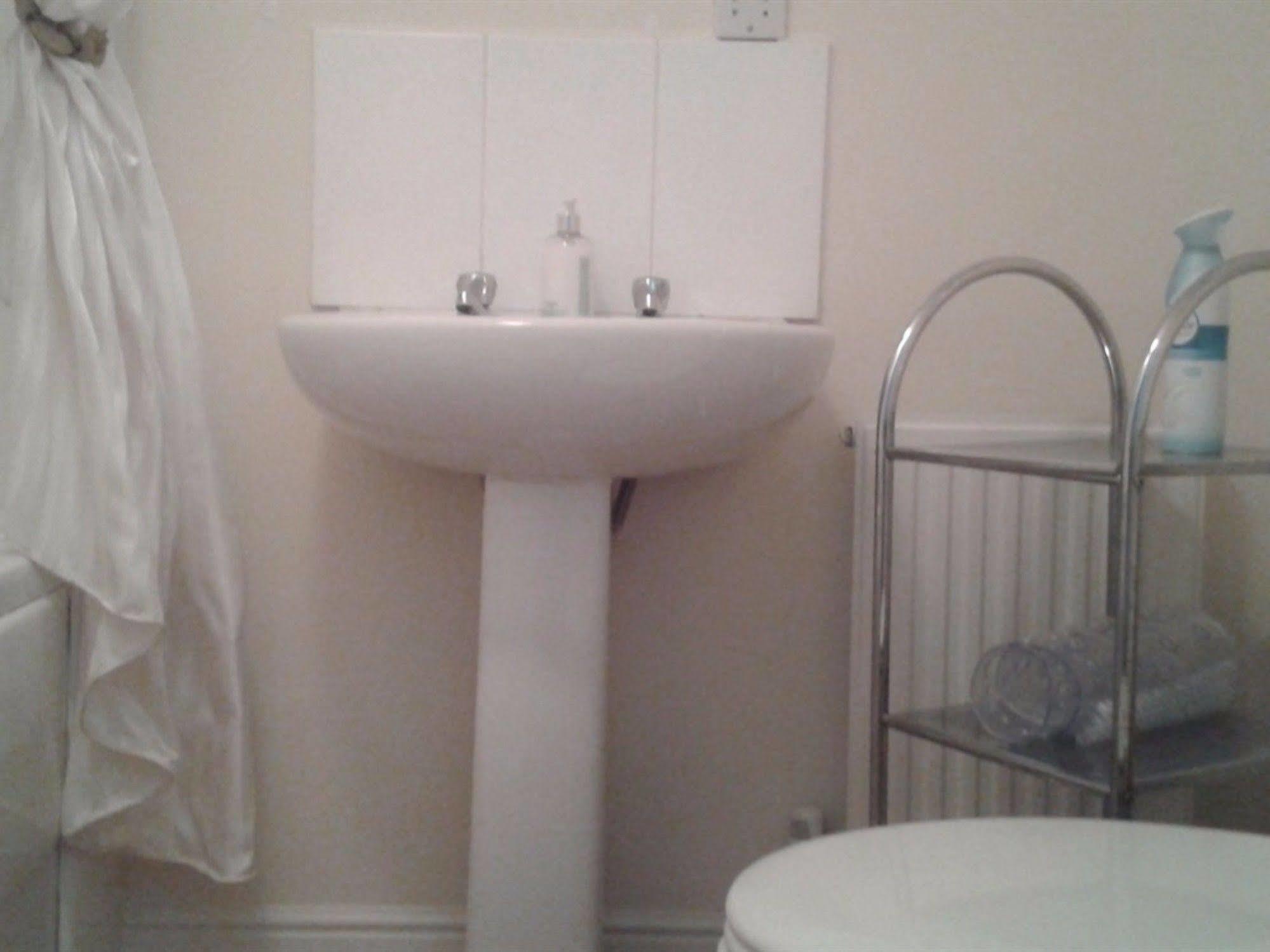 Aaron Lodge Guest House Leicester Bagian luar foto