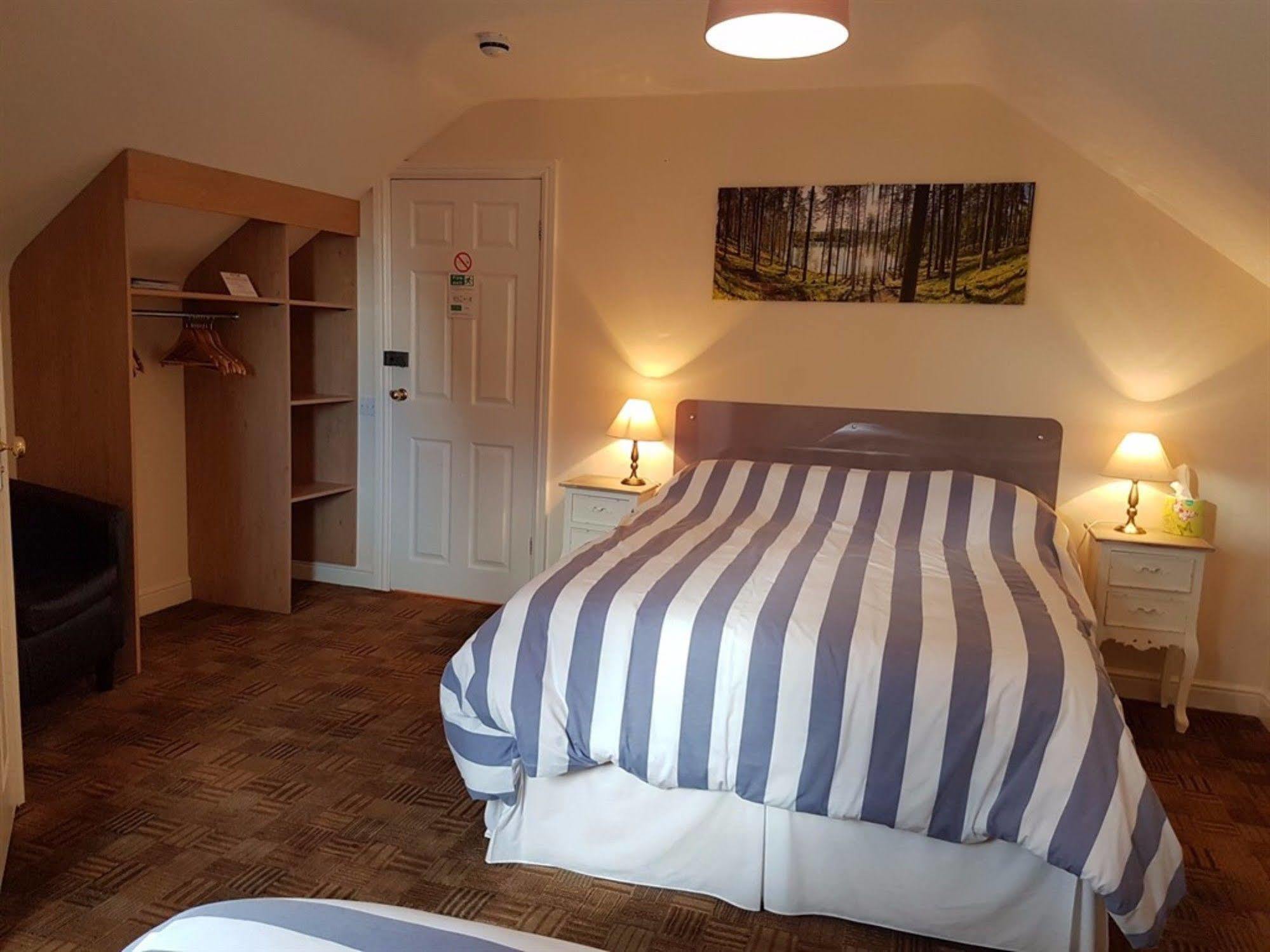 Aaron Lodge Guest House Leicester Bagian luar foto