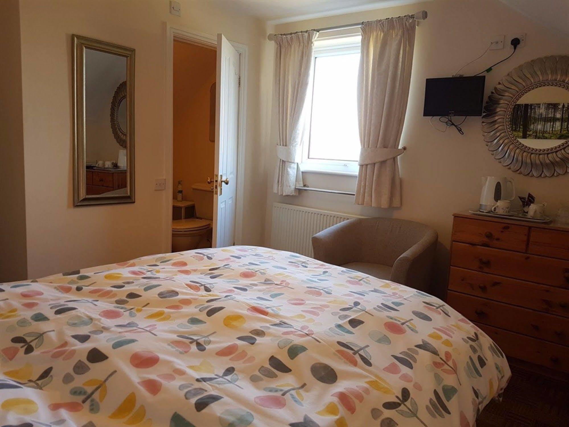 Aaron Lodge Guest House Leicester Bagian luar foto