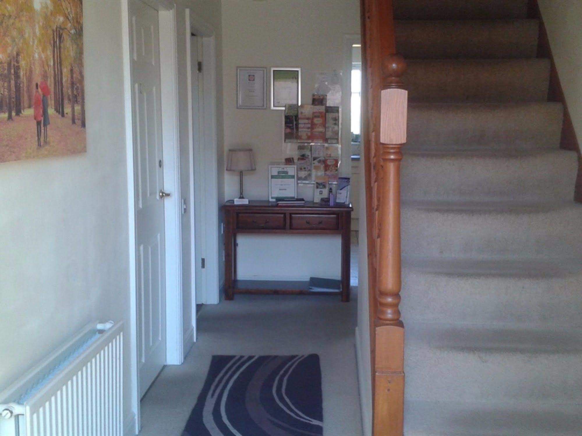 Aaron Lodge Guest House Leicester Bagian luar foto